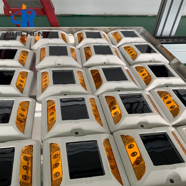 <h3>Round Led Road Stud For Sale In China--RUICHEN Solar road </h3>
